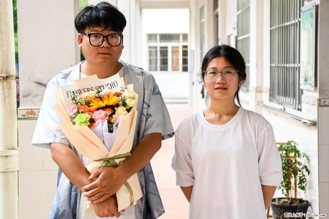 全网追的“扁担女孩”，找了一份暑假工，时薪12元 - 马鞍山生活资讯 - 马鞍山28生活网 mas.28life.com